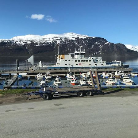 Lyngenfjord Gammelhotell Olderdalen Ngoại thất bức ảnh