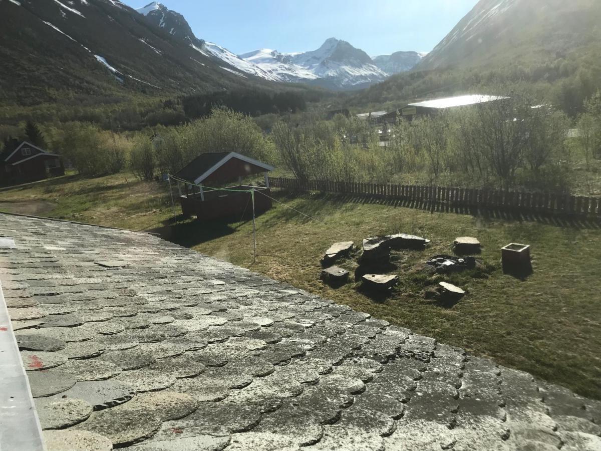Lyngenfjord Gammelhotell Olderdalen Ngoại thất bức ảnh